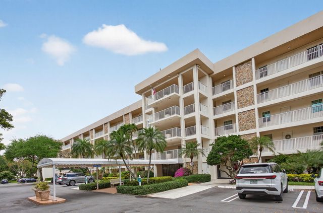 3503 Oaks Way 506, Pompano Beach, FL 33069