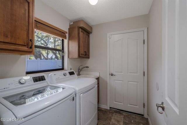 317 Oak Fern Circle, Ormond Beach, FL 32174