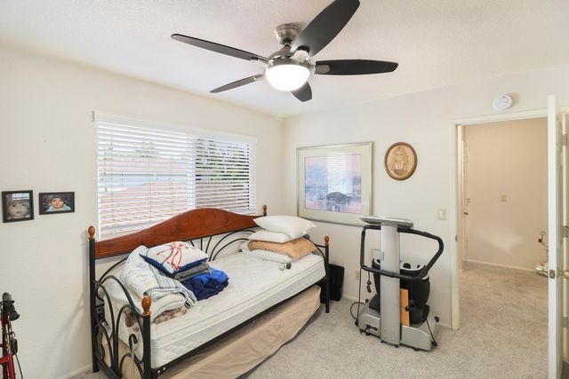 200 Ridgetop Drive, APT 4, Redding, CA 96003