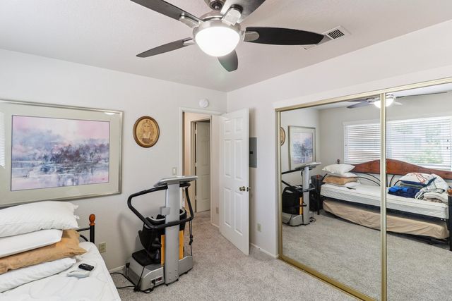 200 Ridgetop Drive, APT 4, Redding, CA 96003