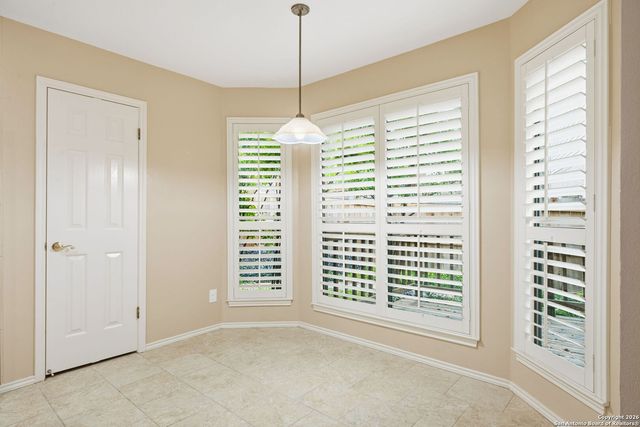 1155 Hedgestone, San Antonio, TX 78258