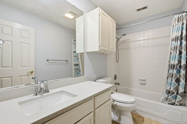 1155 Hedgestone, San Antonio, TX 78258