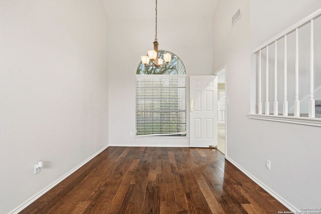 1155 Hedgestone, San Antonio, TX 78258