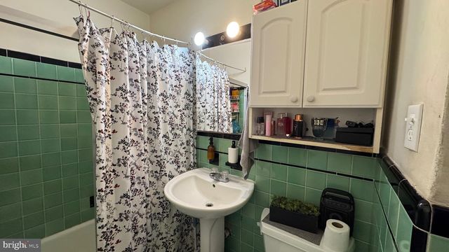 3204 DISSTON ST, Philadelphia, PA 19149