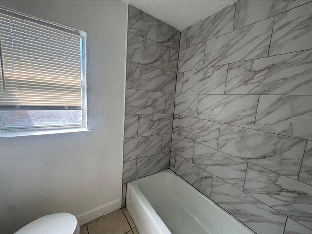 6619 S WEST SHORE BOULEVARD B, Tampa, FL 33616