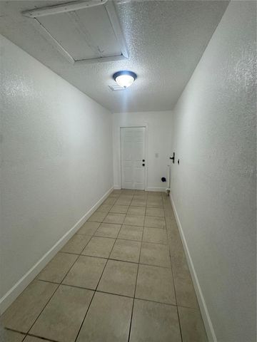 6619 S WEST SHORE BOULEVARD B, Tampa, FL 33616