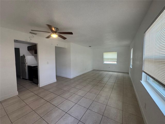 6619 S WEST SHORE BOULEVARD B, Tampa, FL 33616