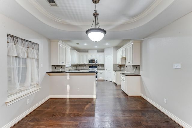 257 Palais Verde Road, Montgomery, TX 77356