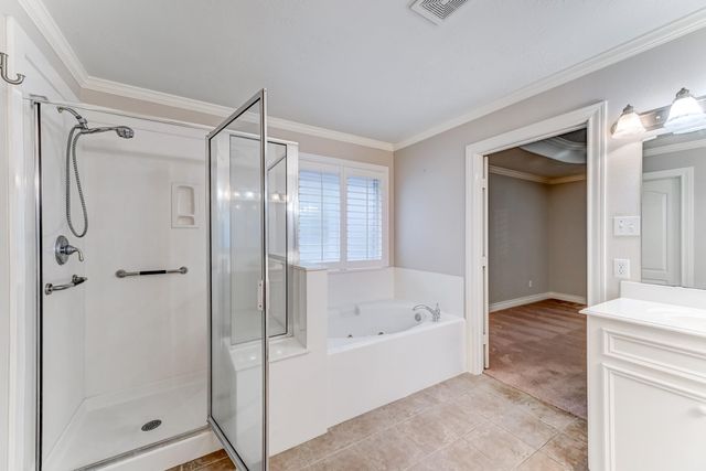 257 Palais Verde Road, Montgomery, TX 77356