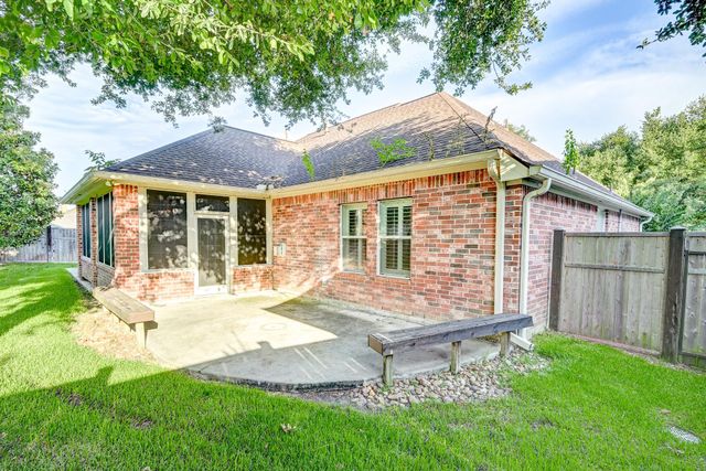 257 Palais Verde Road, Montgomery, TX 77356