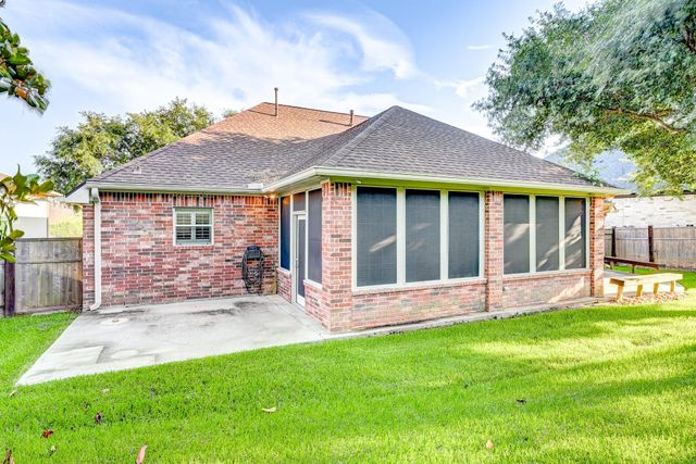 257 Palais Verde Road, Montgomery, TX 77356