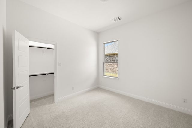 4304 Knight Street, Midlothian, TX 76065