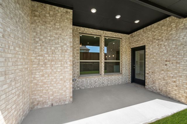 4304 Knight Street, Midlothian, TX 76065