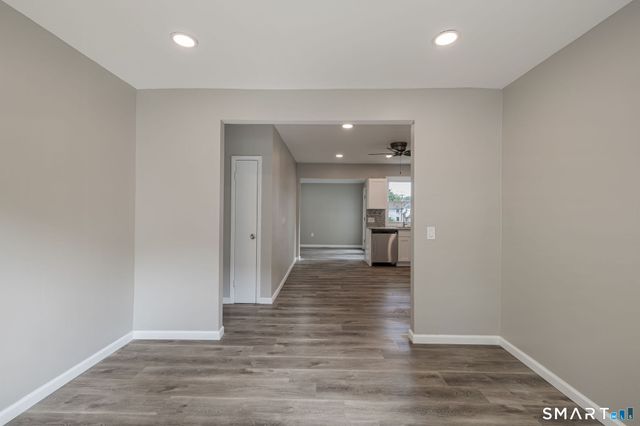 121 Hillview Avenue, Waterbury, CT 06704