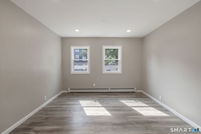 121 Hillview Avenue, Waterbury, CT 06704