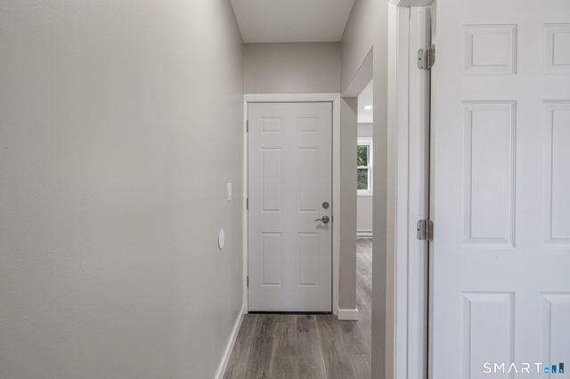 121 Hillview Avenue, Waterbury, CT 06704