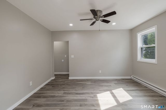 121 Hillview Avenue, Waterbury, CT 06704