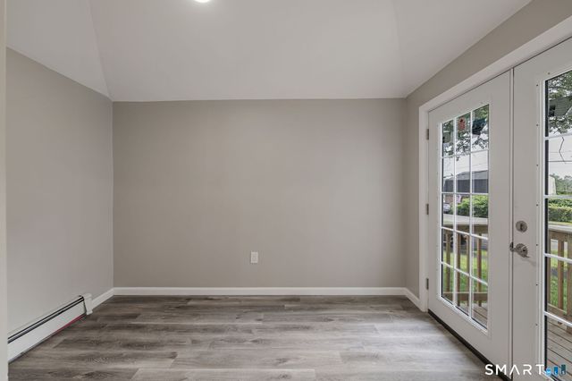 121 Hillview Avenue, Waterbury, CT 06704