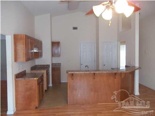 5121 Cocoa Dr, Pensacola, FL 32526