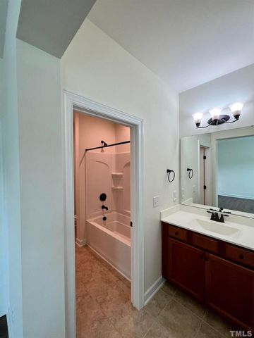 8725 Forester Lane, Apex, NC 27539