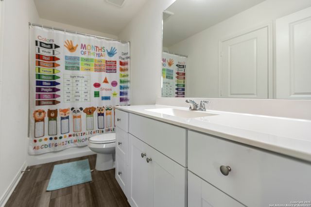 5507 Finch Canyon, Converse, TX 78109