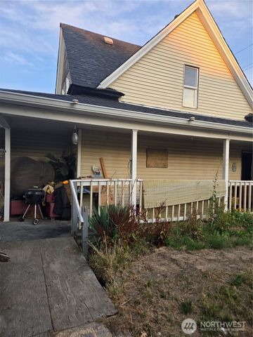 4717 S Alaska Street, Tacoma, WA 98408