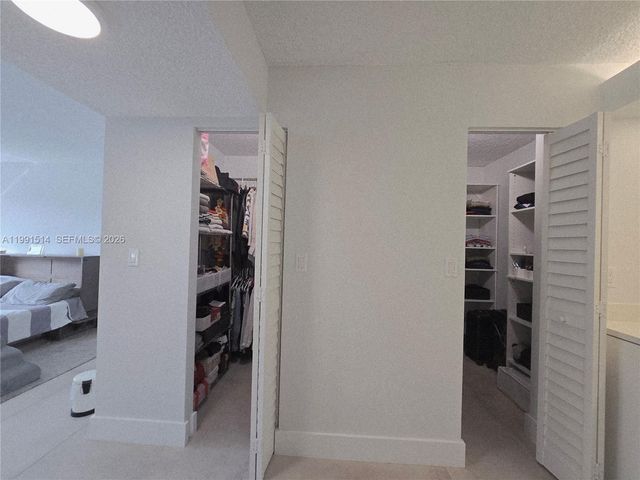 17890 W Dixie Hwy 307, North Miami Beach, FL 33160