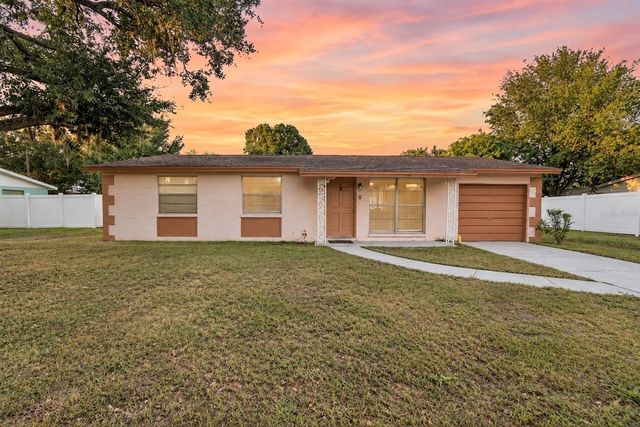 205 MILLER MAC ROAD, Apollo Beach, FL 33572