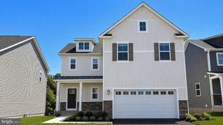 130 SEMINOLE DR, Winchester, VA 22602