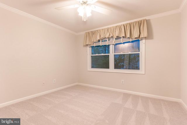 102 MONUMENT RD, Locust Grove, VA 22508