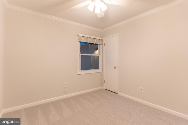 102 MONUMENT RD, Locust Grove, VA 22508