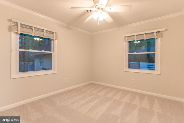 102 MONUMENT RD, Locust Grove, VA 22508