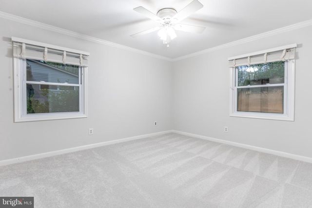 102 MONUMENT RD, Locust Grove, VA 22508