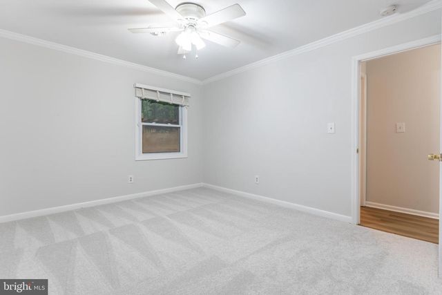 102 MONUMENT RD, Locust Grove, VA 22508