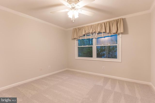 102 MONUMENT RD, Locust Grove, VA 22508