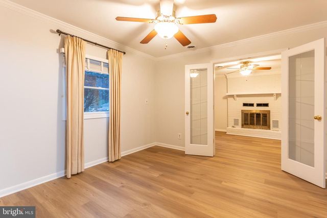 102 MONUMENT RD, Locust Grove, VA 22508