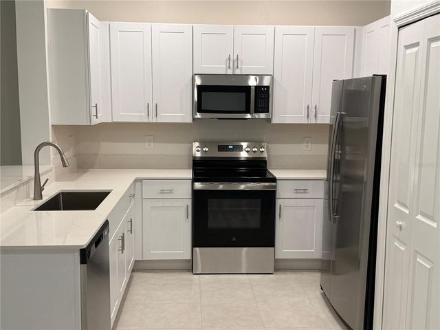 10300 HONEY HAMMOCK WAY, San Antonio, FL 33576