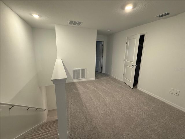 10300 HONEY HAMMOCK WAY, San Antonio, FL 33576