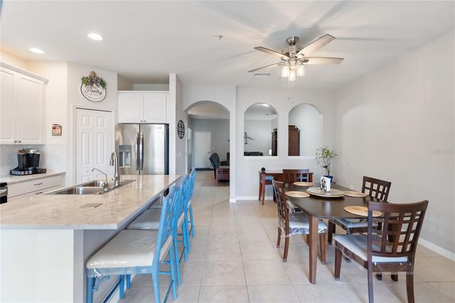 4307 VIA PIEDRA CIRCLE 6-102, Sarasota, FL 34233