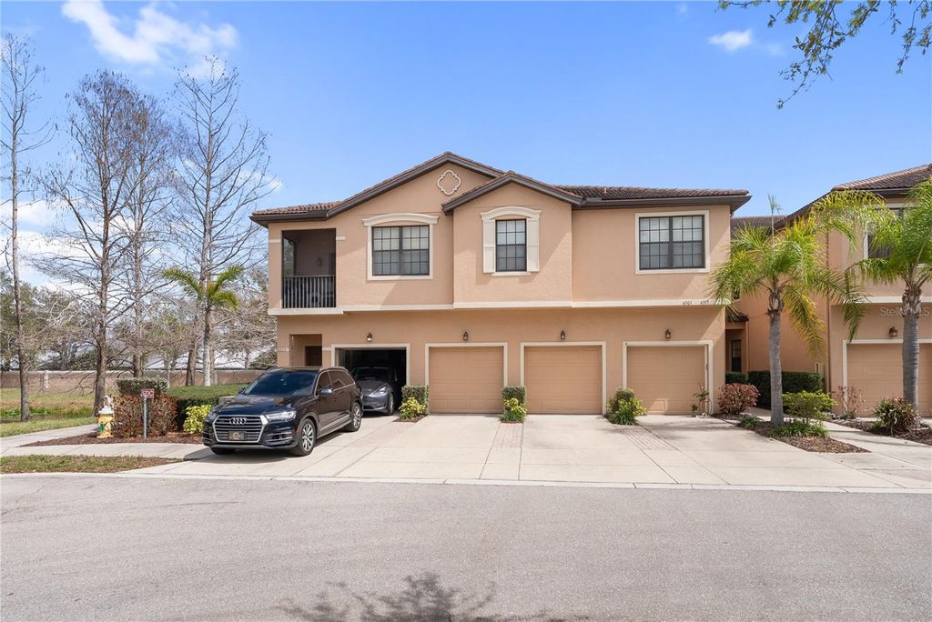 4307 VIA PIEDRA CIRCLE 6-102, Sarasota, FL 34233
