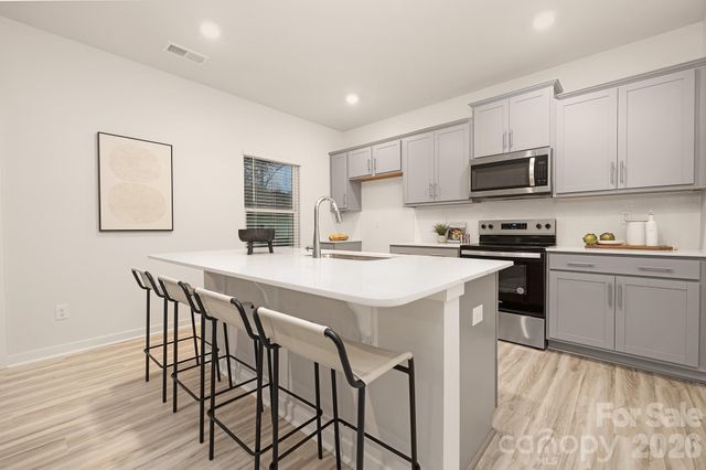 145 Ridgehaven Drive, Waynesville, NC 28786