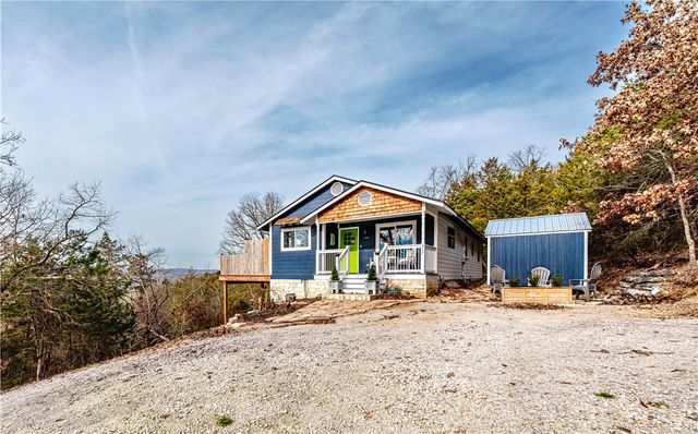 217 Stateline Drive, Holiday Island, AR 72631