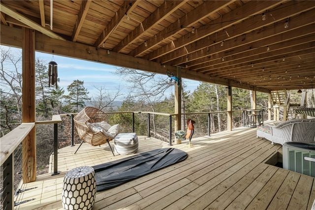 217 Stateline Drive, Holiday Island, AR 72631