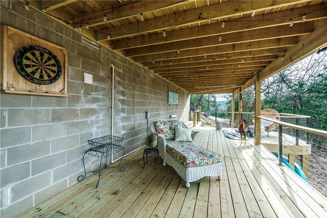 217 Stateline Drive, Holiday Island, AR 72631