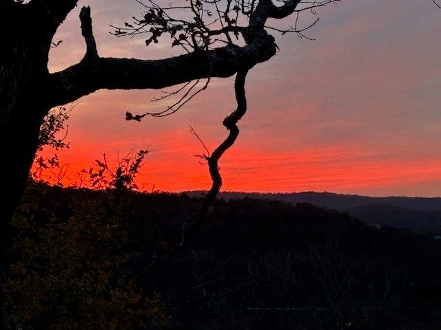 217 Stateline Drive, Holiday Island, AR 72631