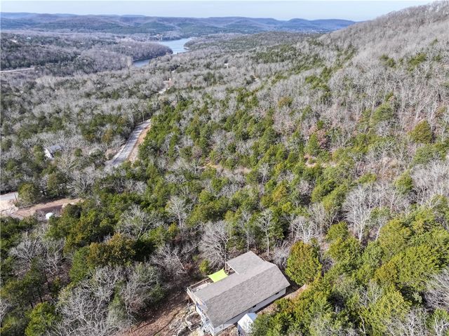 217 Stateline Drive, Holiday Island, AR 72631