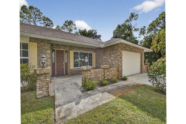 428 Marble Canyon Drive, Wellington, FL 33414