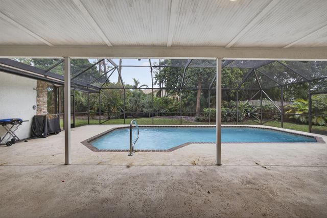 428 Marble Canyon Drive, Wellington, FL 33414