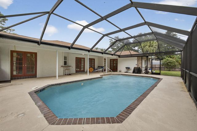 428 Marble Canyon Drive, Wellington, FL 33414