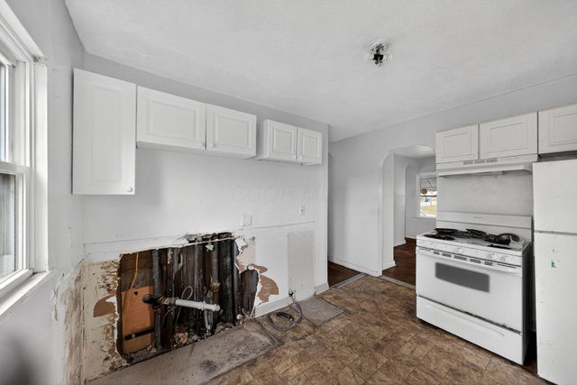 2169 Argyle Drive, Columbus, OH 43219